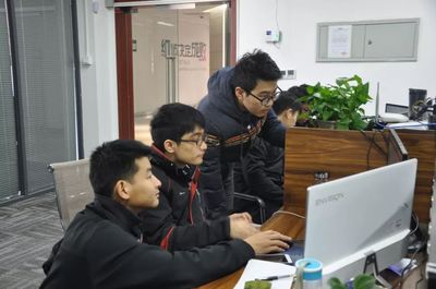 炎黃科技園七家大學(xué)生創(chuàng)業(yè)項目獲“玉洛匯”計劃支持，聚焦計算機軟硬件開發(fā)